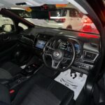 NISSAN LEAF XV photo 5