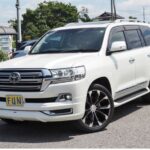 TOYOTA LAND CRUISER ZX photo 19