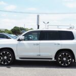 TOYOTA LAND CRUISER ZX photo 33
