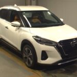 Nissan Kicks X TWO TONE photo 13