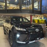 TOYOTA FORTUNER LEGENDER photo 2