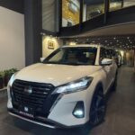 Nissan Kicks X TWO TONE photo 3