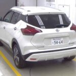 Nissan Kicks X TWO TONE photo 4