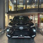 TOYOTA FORTUNER LEGENDER photo 4