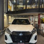 Nissan Kicks X TWO TONE photo 4