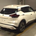 Nissan Kicks X TWO TONE photo 16