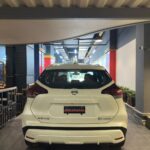 Nissan Kicks X TWO TONE photo 6