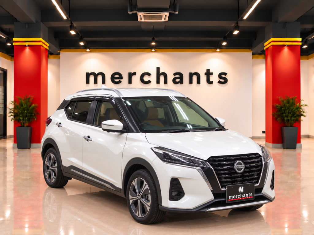 Nissan Kicks X TWO TONE